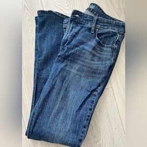 Old Navy Extra high rise flare jeans EUC size 8